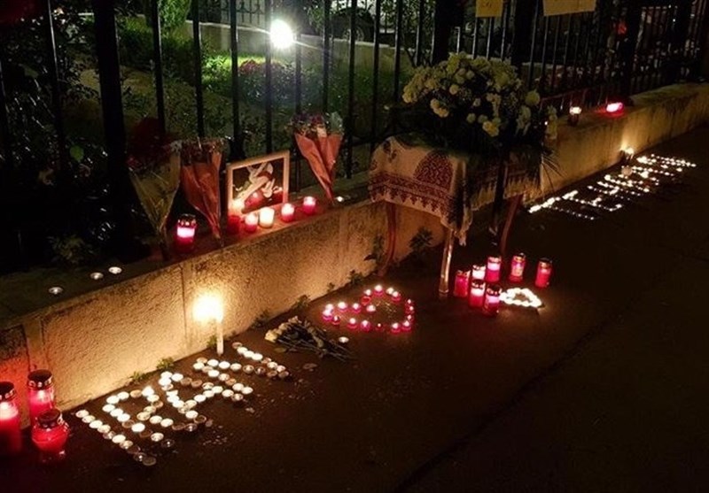 ادای احترام شهروندان اتریشی‌ به شهدای حادثه تروریستی تهران+عکس‌و‌فیلم