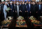 ادای احترام علی لاریجانی رئیس مجلس شورای اسلامی، آیت‌الله آملی لاریجانی رئیس قوه قضائیه و حجت‌الاسلام حسن روحانی رئیس جمهور به پیکر شهدای حادثه تروریستی تهران
