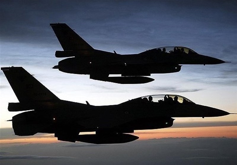 حملات هوایی آمریکا در غرب افغانستان 50 کشته برجا گذاشت