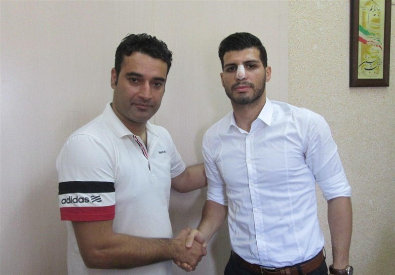 عماد میرجوان به خانه بازگشت+تصاویر