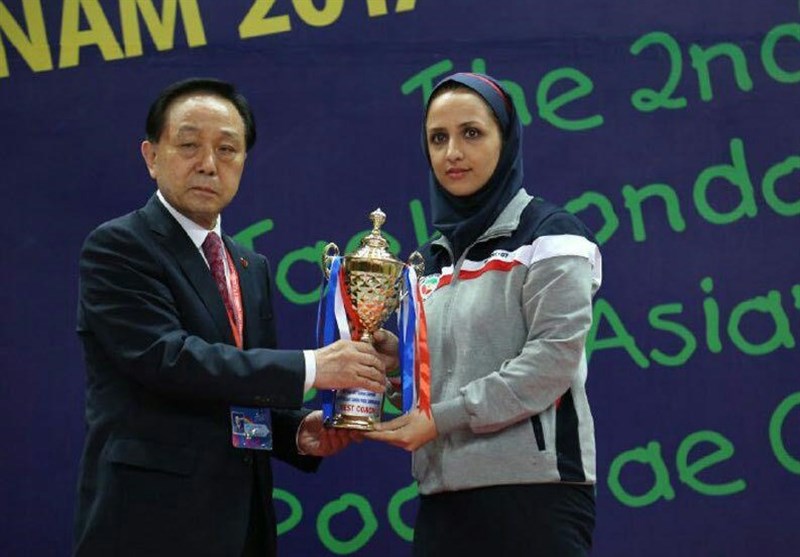 ‌برترین مربی تکواندو زن نونهالان آسیا در رشت تجلیل شد