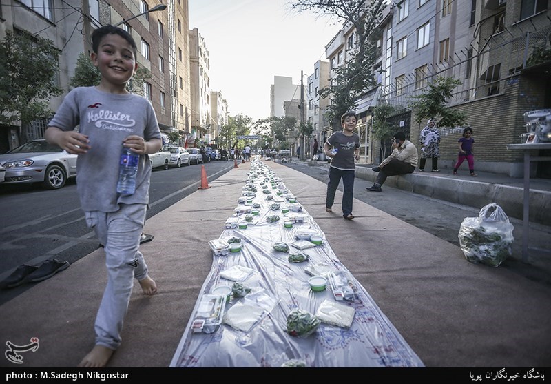 برپایی سفره 2500 متری افطاری ایتام، شنبه 11 خرداد در تهران