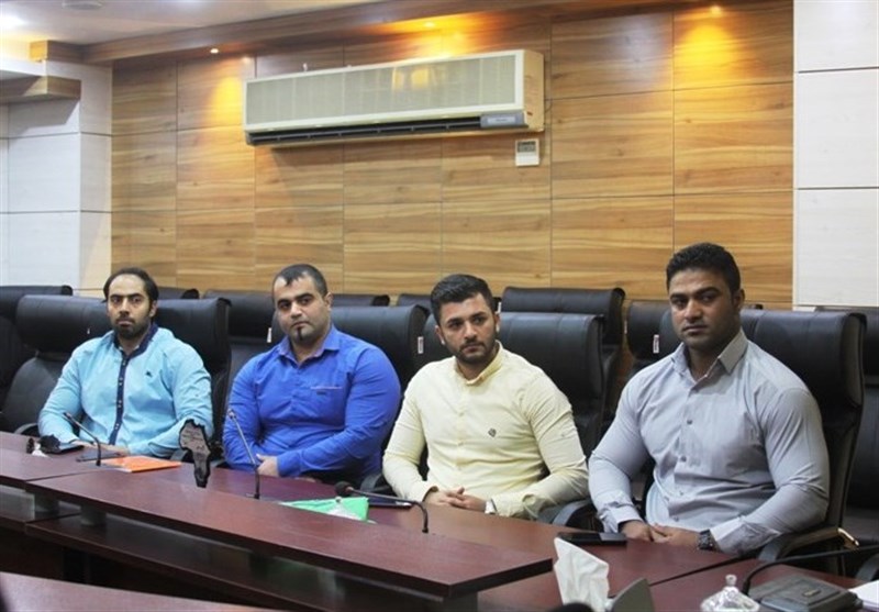 تجلیل از مدال‌آوران مسابقات جهانی پاورلیفتینگ خوزستان در اهواز 