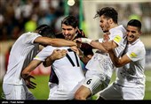 دیدار تیم های فوتبال ایران و ازبکستان-2