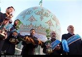 شست و شوی گنبد و تعویض پرچم مسجد جمکران - قم