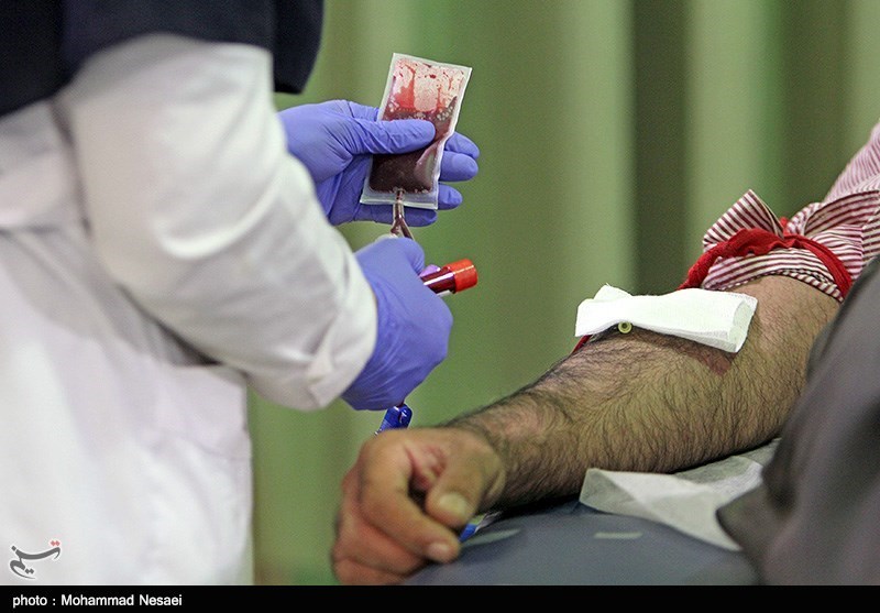 مردم استان فارس در نخستین شب قدر بیش از 330 واحد خون اهدا کردند‌