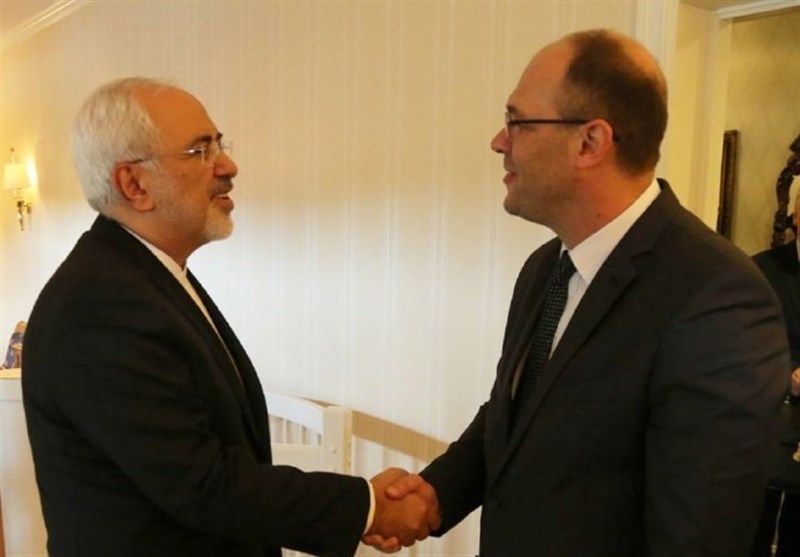 Iran’s Zarif Continues Discussions on Mutual, Regional Issues in Norway