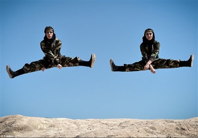 ایران کی خواتین &quot;ننجا&quot; رینجرز جنگجووں کی ایران کے مغربی پہاڑوں میں مارشل آرٹ کے اسپیشل ہتھیاروں کیساتھ ٹریننگ