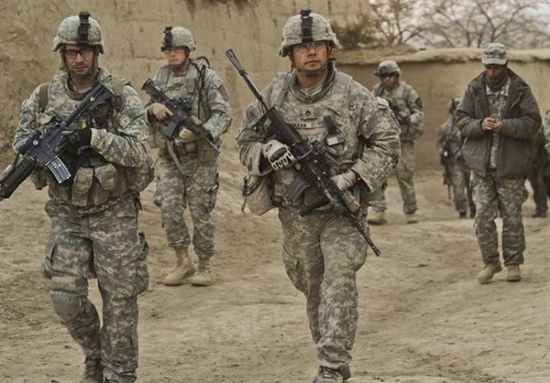 رویترز: مقتل 4 جنود أمریکیین بهجوم على مواقعهم فی أفغانستان