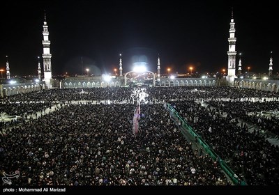 Laylat al-Qadr Marked by Muslim Iranians at Jamkaran Mosque