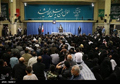 Families of Iranian Martyrs Meet Ayatollah Khamenei 