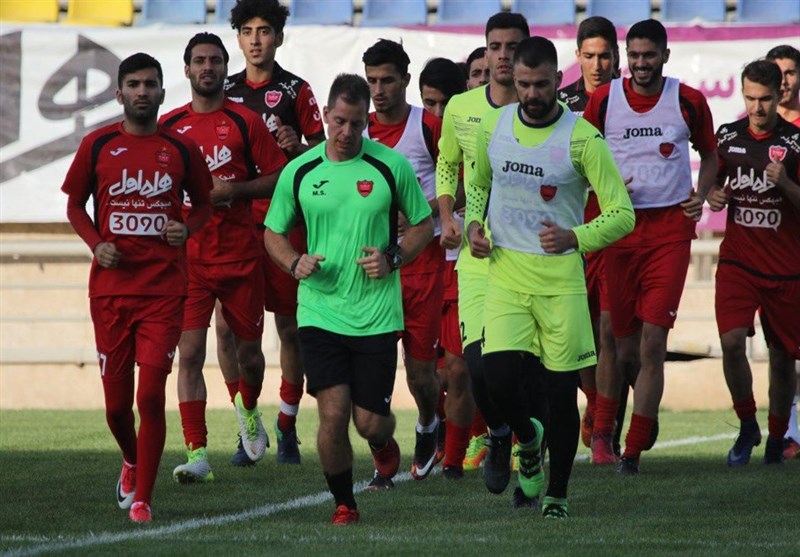 هافبک شدن دروازه‌بان پرسپولیس و تمرین پرفشار برانکو