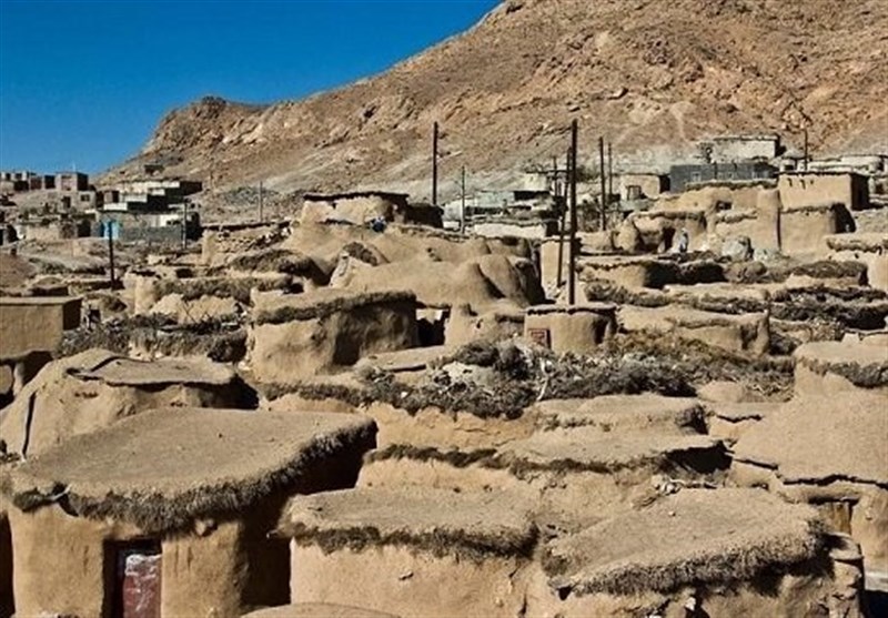 Makhunik: A Neolithic Village East of Iran