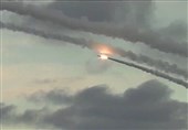 فیلم/لحظه پرتاب 6 موشک روسیه به سوی تروریست‌ها در سوریه