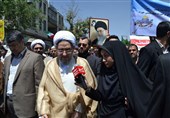 حضور دبیرکل مجمع جهانی تقریب مذاهب اسلامی در راهپیمایی روز جهانی قدس اراک