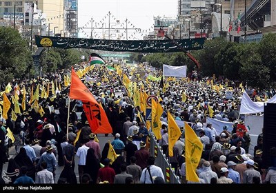 Iranians Stage Nationwide Rallies on Quds Day