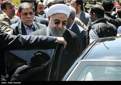 حضور حجت الاسلام حسن روحانی رئیس جمهور در راهپیمایی روز جهانی قدس - تهران
