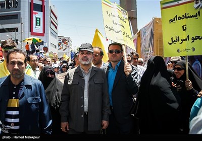سردار احمد وحیدی رئیس دانشگاه عالی دفاع ملی در راهپیمایی روز جهانی قدس - تهران