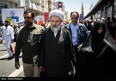 حضور حجت‌الاسلام حسین طائب رئیس سازمان اطلاعات سپاه در راهپیمایی روز جهانی قدس - تهران