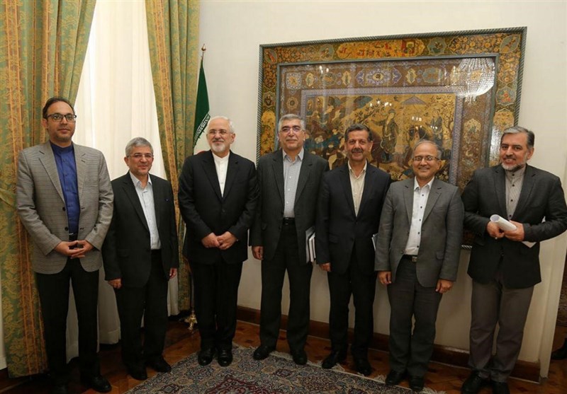دیدار رئیس جهاد دانشگاهی با ظریف