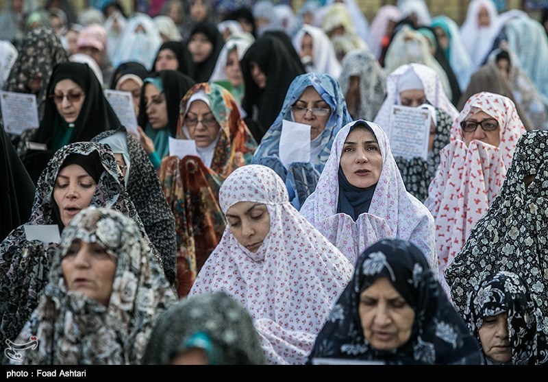 نماز عید فطر در استان زنجان اقامه شد