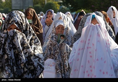 نماز عید فطر در میدان المپیک