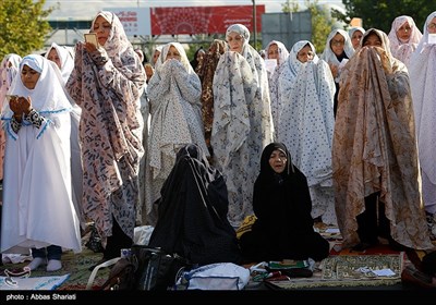 نماز عید فطر در میدان المپیک