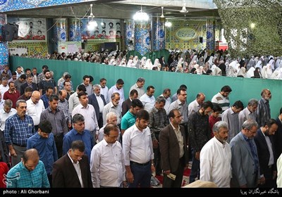 اقامه نماز عید سعید فطر در شهریار