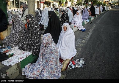 اقامه نماز عید فطر - میدان شهید طهرانی‌مقدم