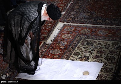 Ayatollah Khamenei Leads Eid Prayers in Tehran 