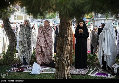 تصاویر منتخب اقامه نماز عید فطر-تهران