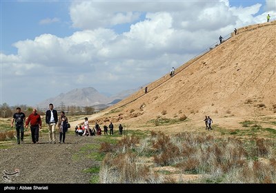 تپه باستانی ازبکی -نظرآباد