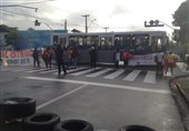 تظاهرات برزیلی‌ها علیه سیاست‌های رئیس جمهور+فیلم و عکس