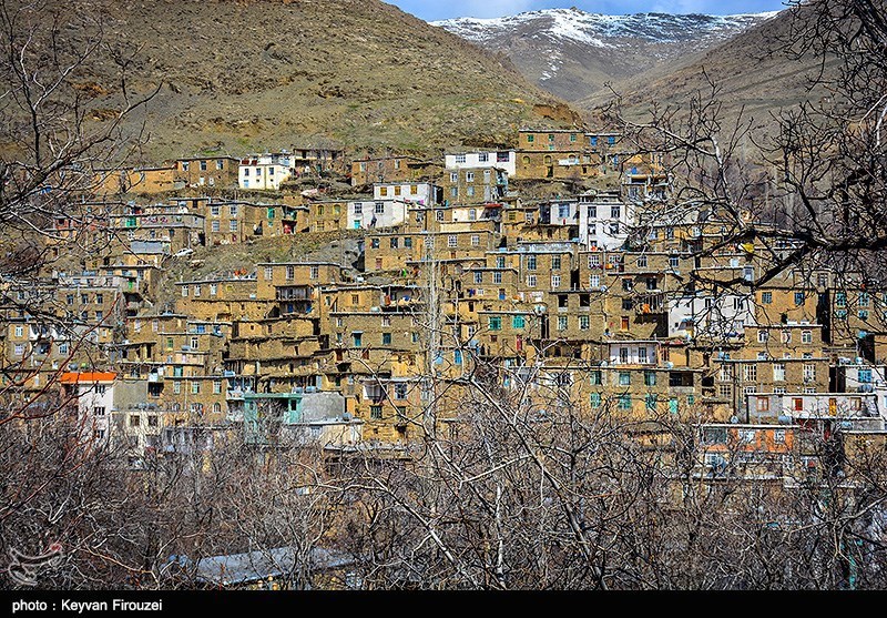 چند روستای ایران بالای 5000 نفر جمعیت دارد؟