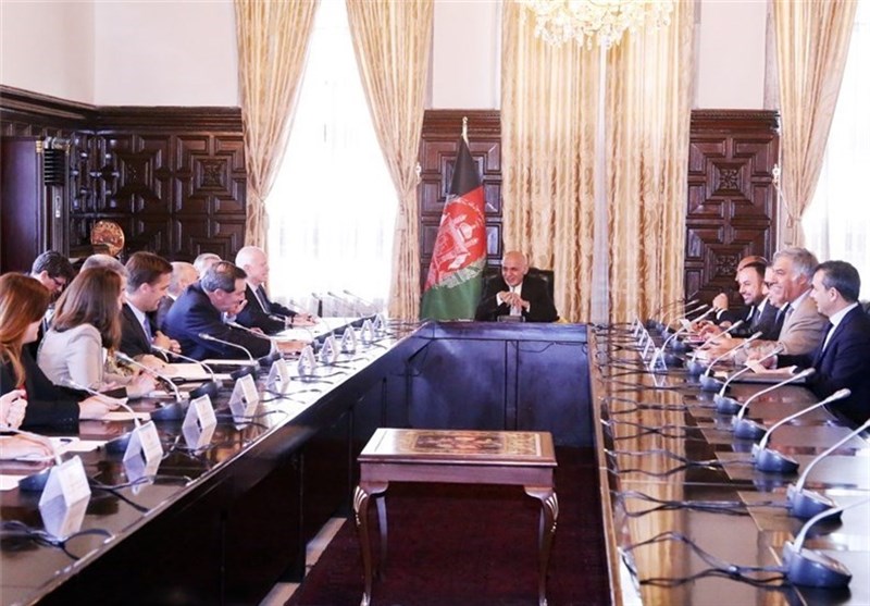 دیدار با مقامات افغان در سفر توریستی سناتورهای آمریکایی به کابل + تصاویر