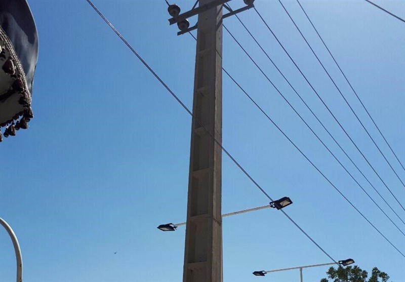 برخورد با استفاده کنندگان غیرمجاز برق در استان مرکزی تشدید می‌شود