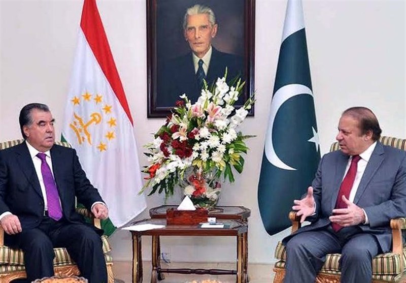 پاکستان اور تاجکستان کے دو طرفہ تعلقات کے25 سال مکمل/ علاقائی یک جہتی کے اعلامیے پر دستخط