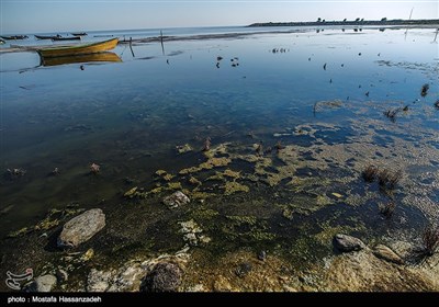 کاهش آب خلیج گرگان و دریای خزر
