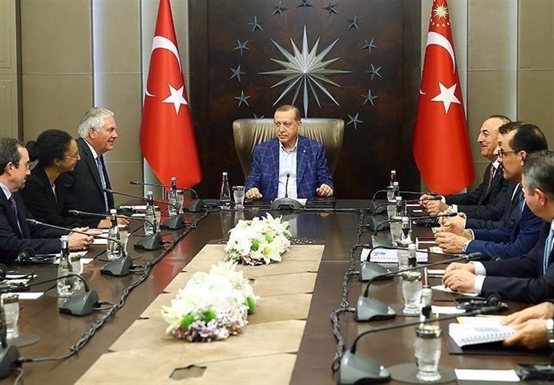 Turkish President Erdogan Holds Meeting with Tillerson over Qatar Row, Syria