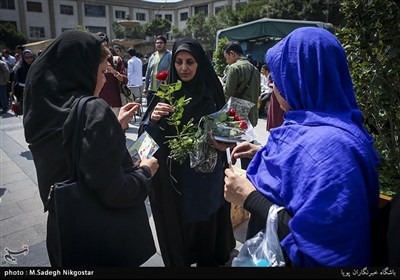 مراسم روز عفاف و حجاب در بازار تهران