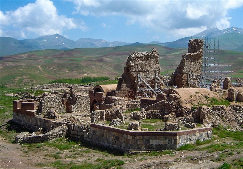 زادگاه سحرآمیز زرتشت موتور محرکه صنعت گردشگری؛ تخت سلیمان‌ ‌مجموعه‌ای پررمز و راز +تصاویر