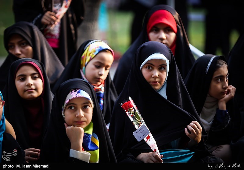 راهپیمایی روز عفاف و حجاب در مشهدمقدس برگزار شد