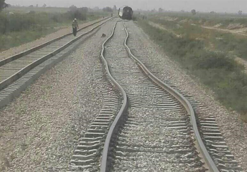گرمای هوا علت خروج قطار‌های خوزستان از ریل/ پیش‌بینی‌‎هایی که پیش از حادثه باید انجام شود+تصاویر