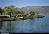 مناظر بکر طبیعی و تاریخی کردستان/ از بزرگترین دریاچه‌ آب شیرین تا دنیای پر رمز و راز غار دست کن ایران + تصویر