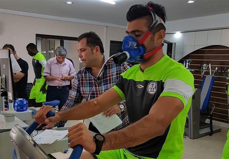 تست پزشکی بازیکنان استقلال خوزستان در ایفمارک + عکس