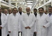 بازدید از مراکز نظامى ایران