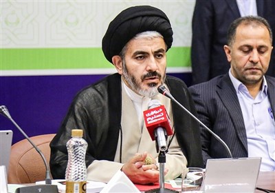 امام جمعه ارومیه: باید برای تحقق شعارسال در حوزه کشاورزی تلاش کرد