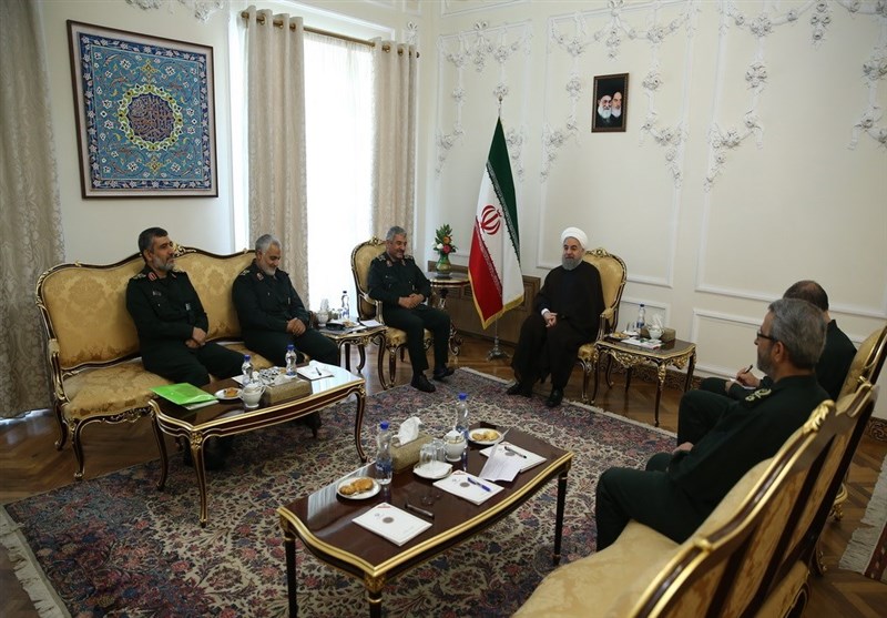 رئیس‌جمهور سپاه را مولفه قدرت ملی می‌داند/ روحانی گفت از سال 58 بسیجی‌ام و هنوز کارت بسیجم را دارم