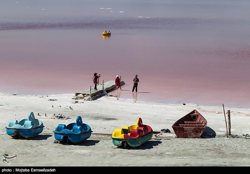 شهریور امسال سطح دریاچه ارومیه به کمترین حد تاریخی خود می‌رود‌