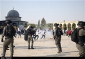 حمله نظامیان صهیونیست به مسجد‌الاقصی و سرکوب نمازگزاران فلسطینی